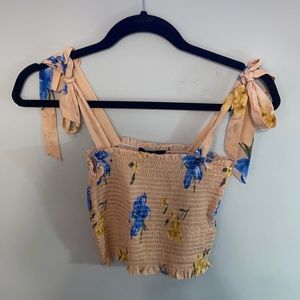 Pink Floral Top! Forever 21 Size: MEDIUM.